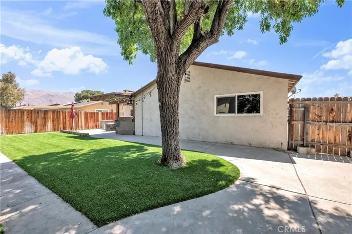 784 S Miramar, San Jacinto, California 92583