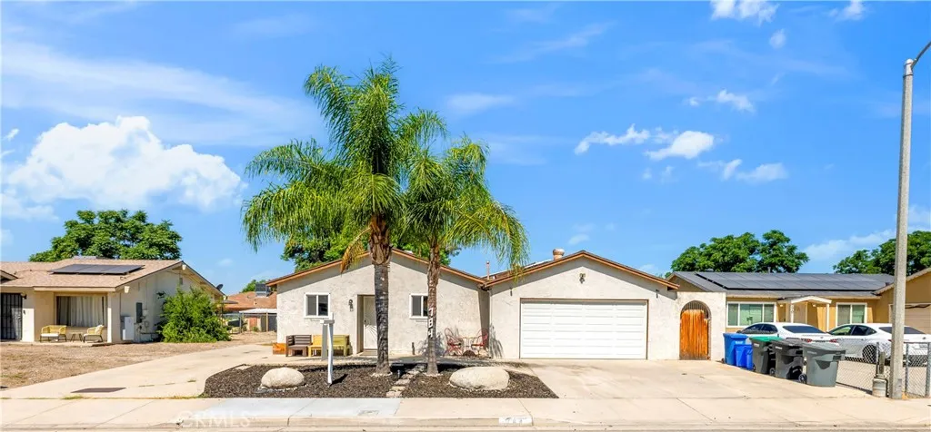 784 S Miramar, San Jacinto, California 92583
