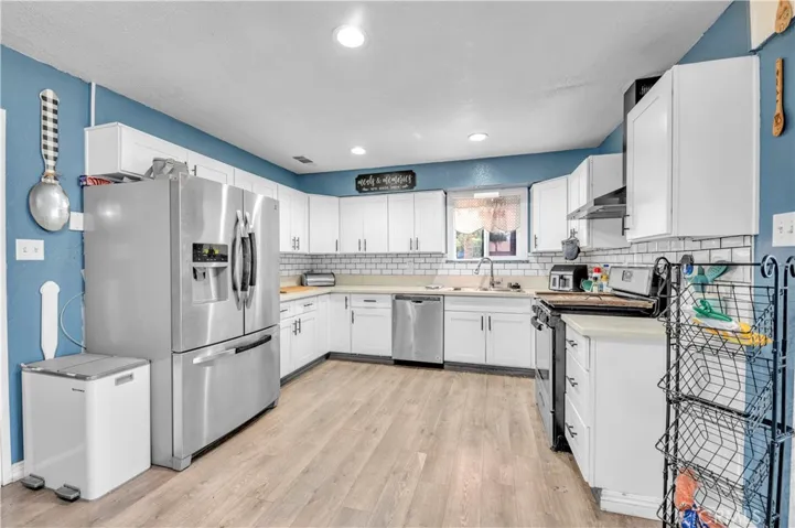 784 S Miramar, San Jacinto, California 92583