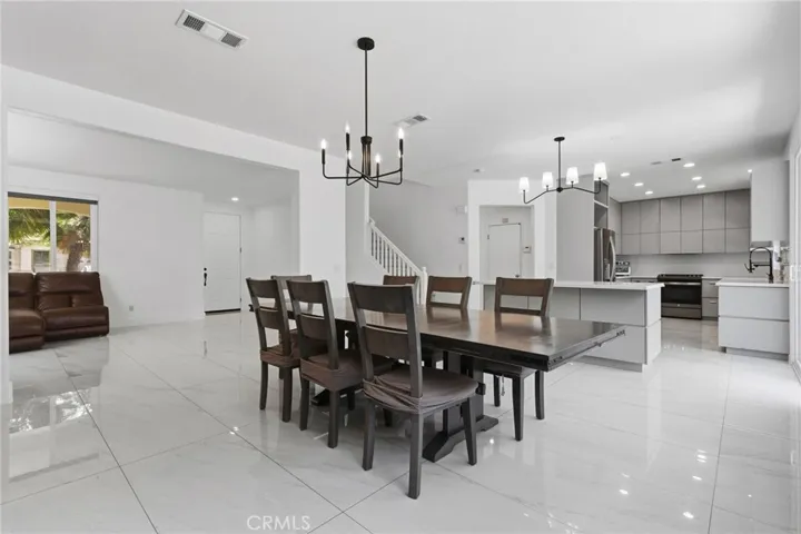 4864 Royal Island, San Diego, California 92154