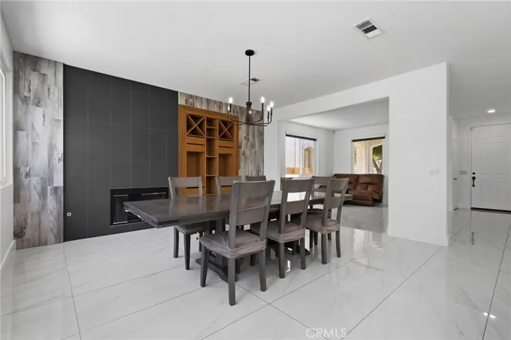 4864 Royal Island, San Diego, California 92154