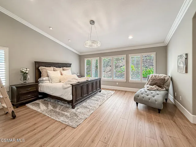 iPrimary. Bedroom Suite1