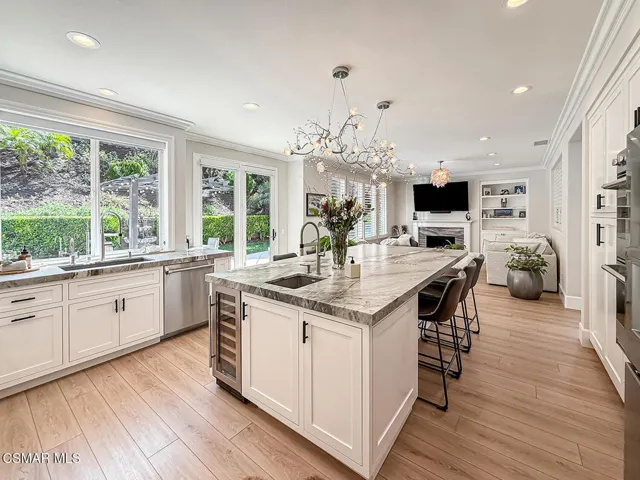 cFamily and Kitchen13