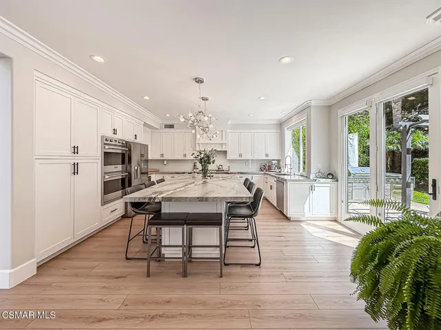 cFamily and Kitchen4