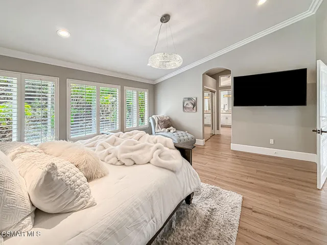 iPrimary. Bedroom Suite4