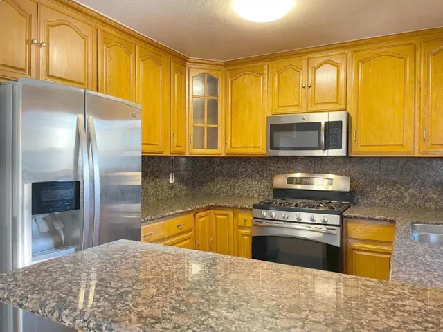 5090 Plaza Corona, Santa Clara, California 95054