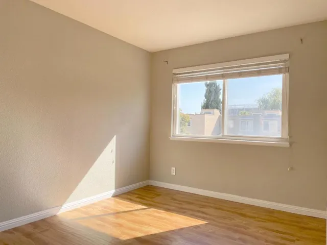 5090 Plaza Corona, Santa Clara, California 95054