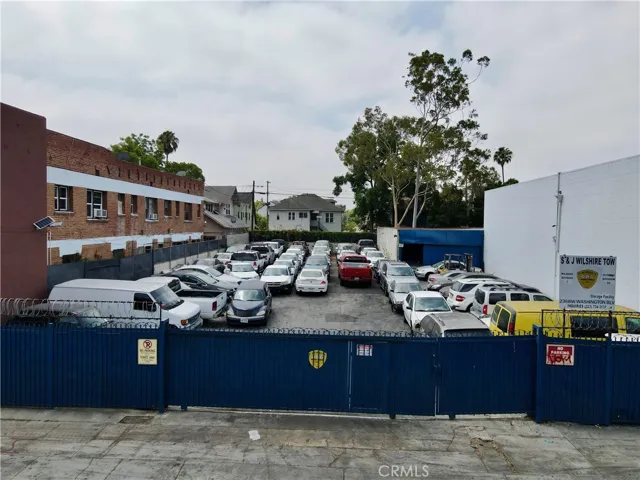 2378 W Washington Boulevard, Los Angeles, California 90018