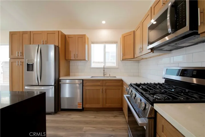 20000 165 Northcliff 165, Canyon Country, California 91351