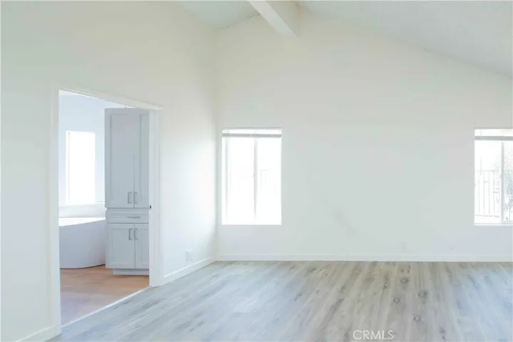 20000 165 Northcliff 165, Canyon Country, California 91351