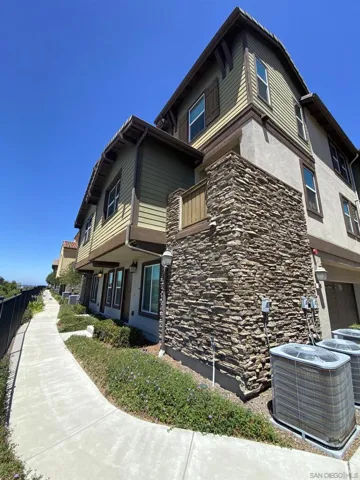 363 Mission Villas Road, San Marcos, California 92069