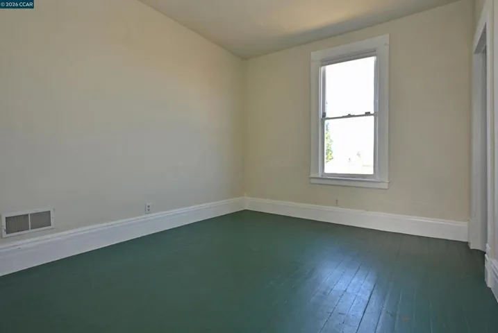 979 Grace Ave, Oakland, California 94608
