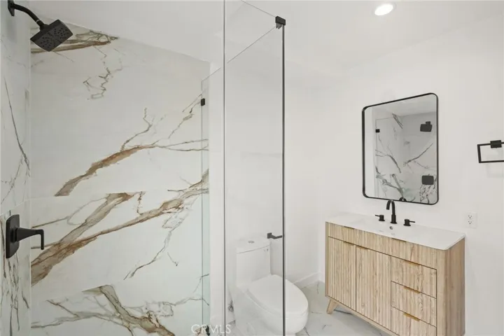 7010 Lennox Avenue, Van Nuys, California 91405