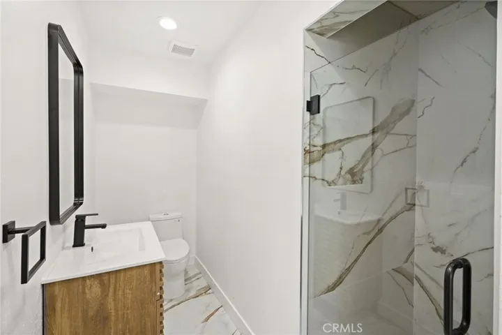 7010 Lennox Avenue, Van Nuys, California 91405