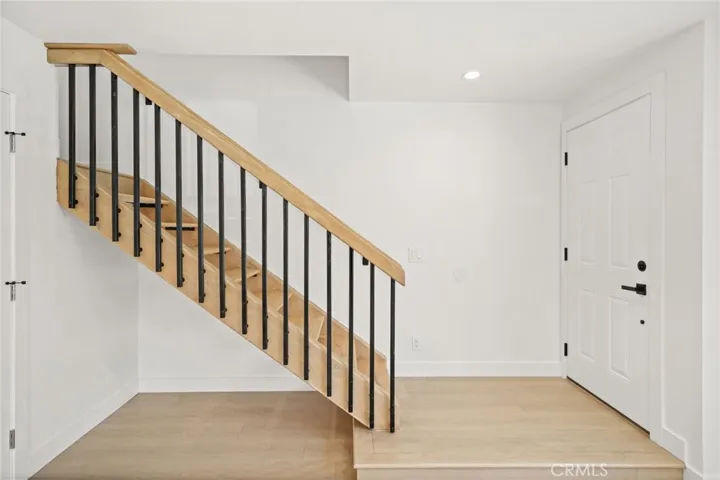 7010 Lennox Avenue, Van Nuys, California 91405