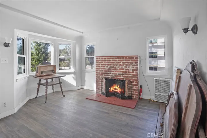 2313 Glendale Boulevard, Los Angeles, California 90039