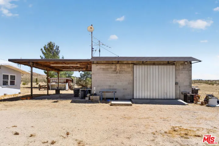 45558 250th Street, Lancaster, California 93535