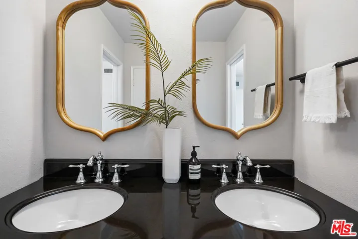 Bathroom 2 with double sink