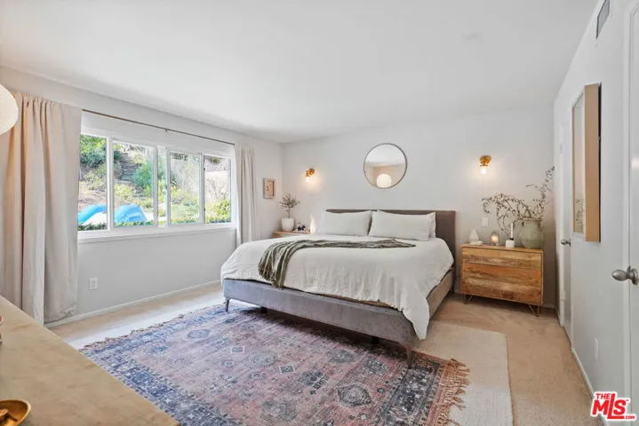 5025 Dantes View Drive, Calabasas, California 91301