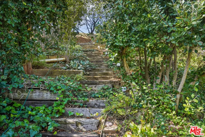 Steps up in backyard to quiet