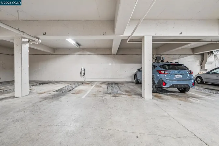 758 Kingston Ave 22, Oakland, California 94611