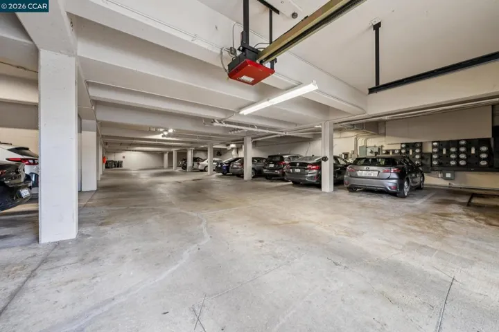 758 Kingston Ave 22, Oakland, California 94611