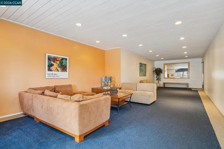 758 Kingston Ave 22, Oakland, California 94611