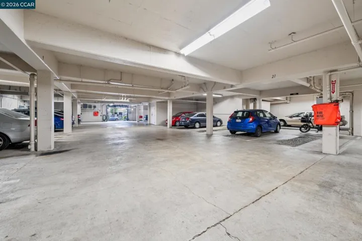758 Kingston Ave 22, Oakland, California 94611