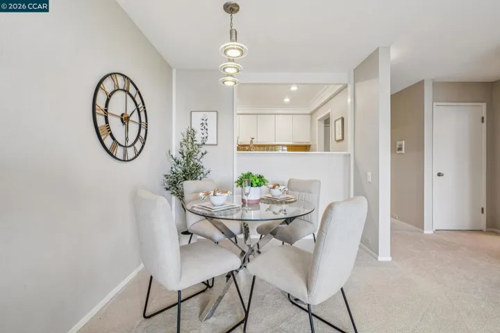 758 Kingston Ave 22, Oakland, California 94611