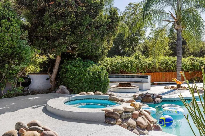16338 Swartz Canyon Alley, Ramona, California 92065