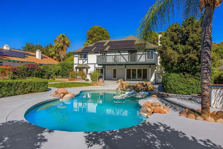 16338 Swartz Canyon Alley, Ramona, California 92065