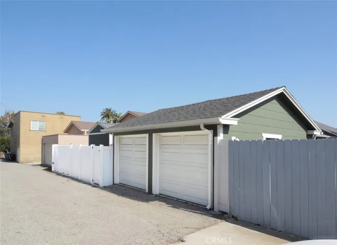 444 & 446 garages