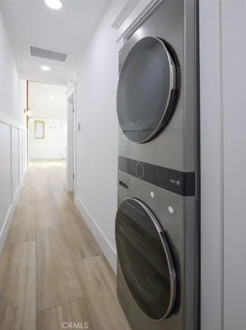 446 Laundry area