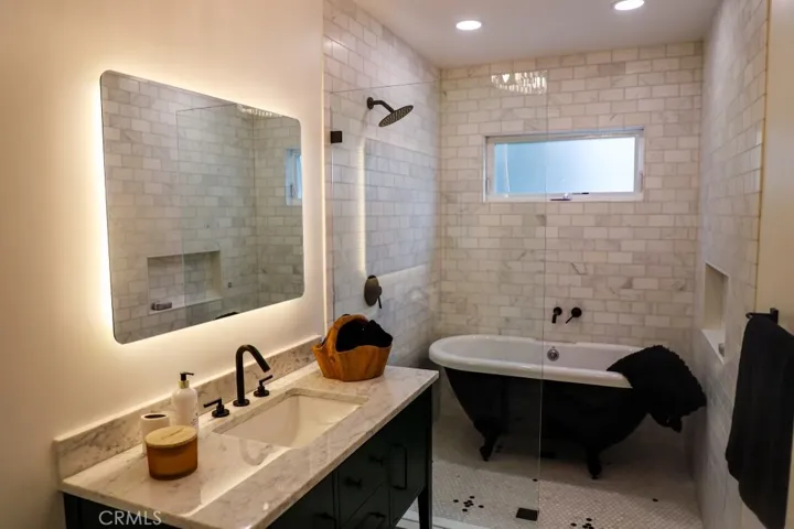 444 Bathroom