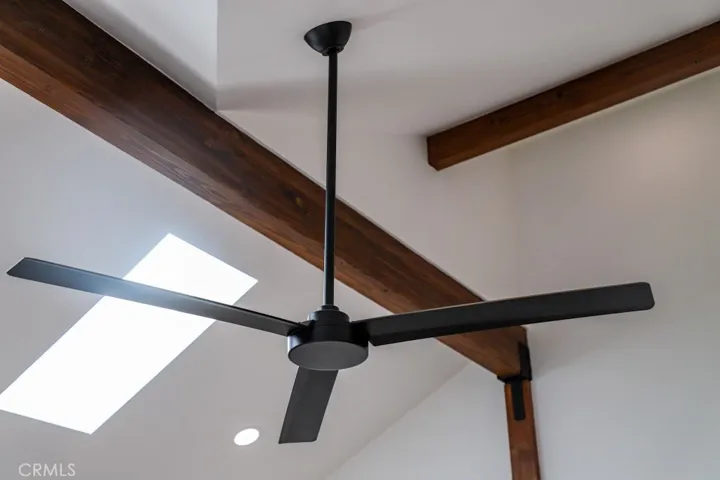 444 Ceiling with skylights