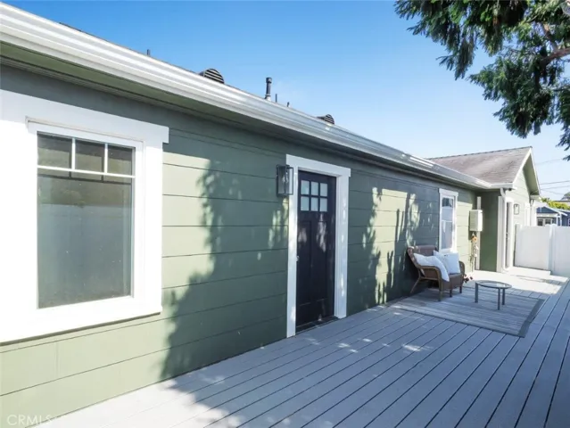 446 private deck