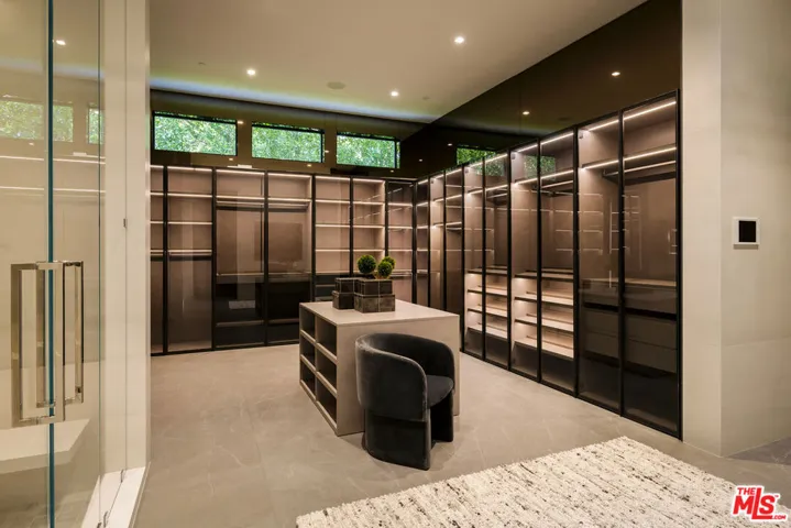 145 N Mapleton Drive, Los Angeles, California 90077