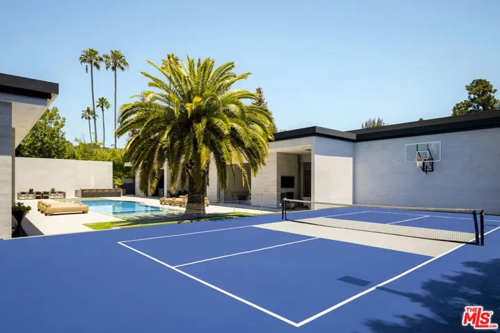 145 N Mapleton Drive, Los Angeles, California 90077