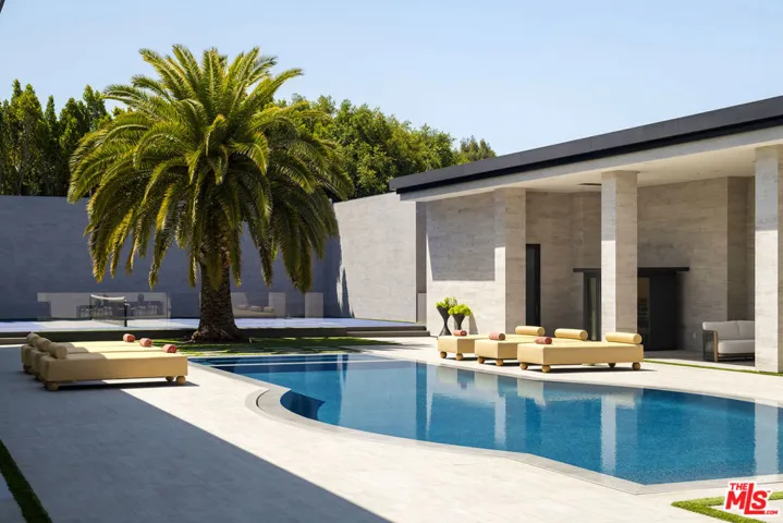 145 N Mapleton Drive, Los Angeles, California 90077