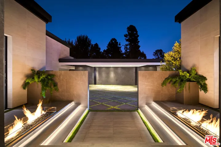145 N Mapleton Drive, Los Angeles, California 90077
