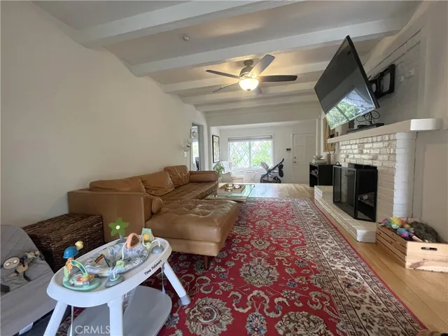 1644 Wellesley Drive, Santa Monica, California 90405
