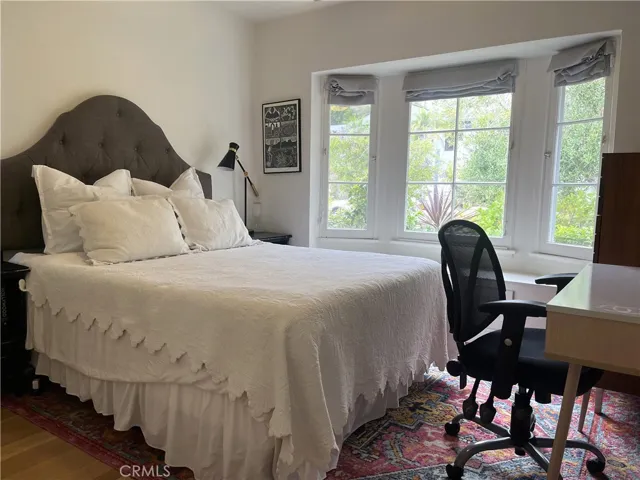 1644 Wellesley Drive, Santa Monica, California 90405