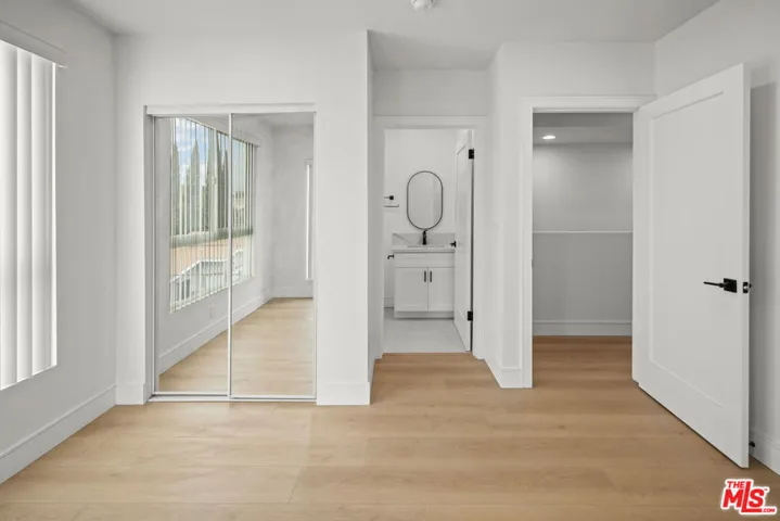2700 Larga Drive 3045 1/2, Los Angeles, California 90039