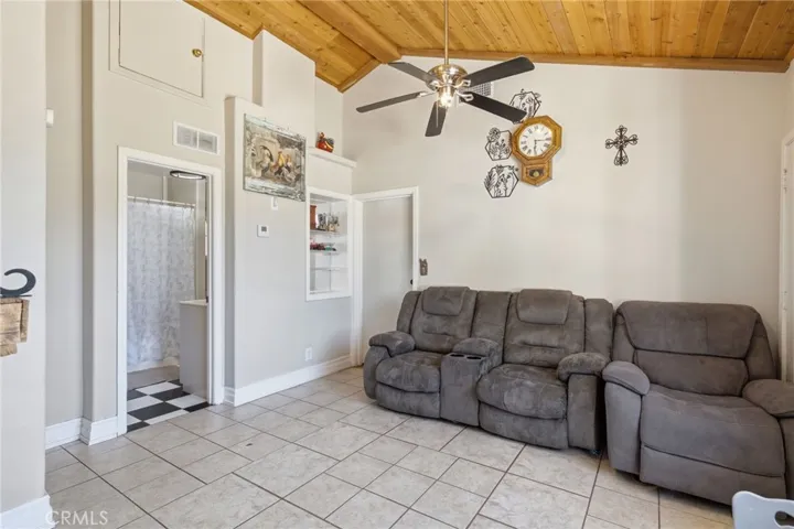3432 California Trail, Frazier Park, California 93225