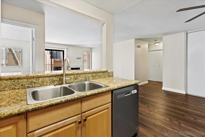 2950 Broadway 16, San Diego, California 92102