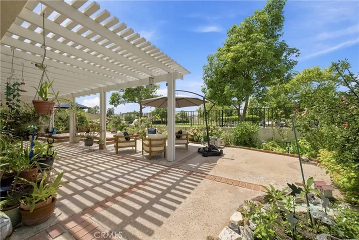 8 Autumn Oak, Irvine, California 92604
