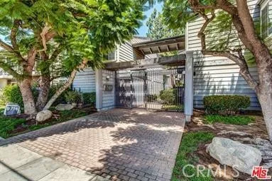 9714 Sepulveda 113, North Hills, California 91343