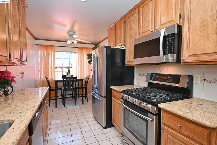 26454 Taft St, Hayward, California 94544