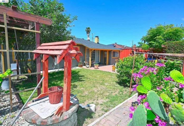26454 Taft St, Hayward, California 94544