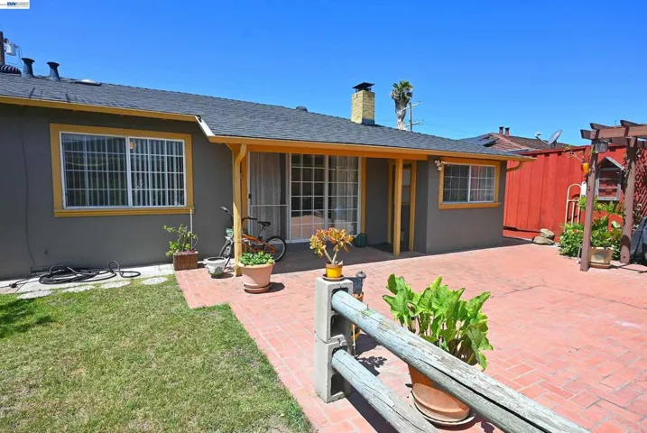 26454 Taft St, Hayward, California 94544